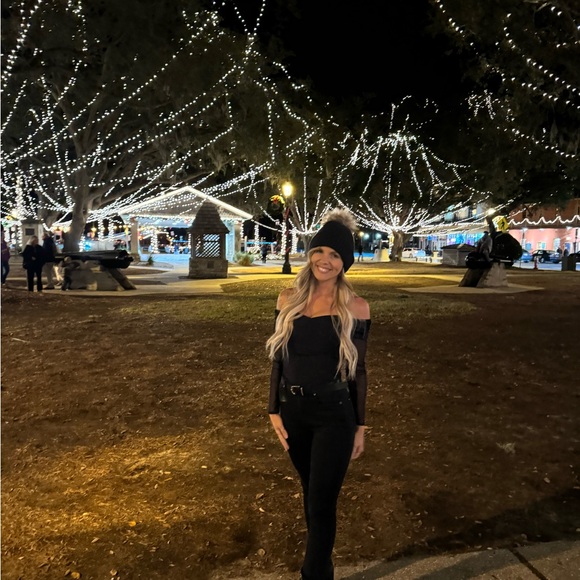 Meet your Posher, Alexandra - Picture 7 of 7